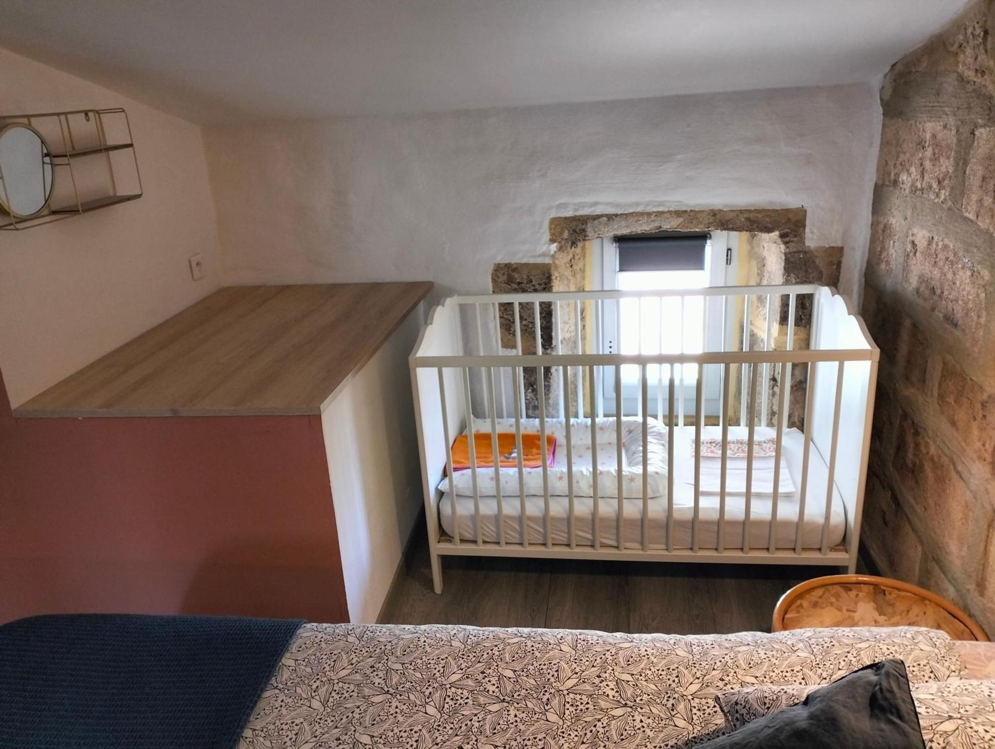 Maison De Village Familiale Pont Du Gard, Toit Terrasse, Barbecue, Fibre แวร์ ปองต์ ดู การ์ ภายนอก รูปภาพ